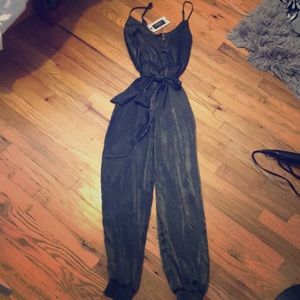 Posh Shop olive jumpsuit NWT NEVER WORN